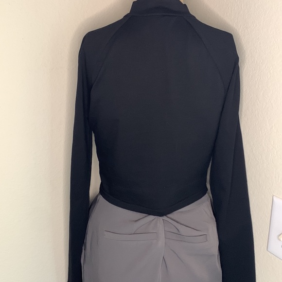 Top - Picture 4 of 4